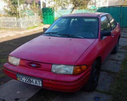 Красный Форд Эскорт, объемом двигателя 2 л и пробегом 61 тыс. км за 700 $, фото 3 на Automoto.ua
