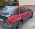 Красный Форд Эскорт, объемом двигателя 1.4 л и пробегом 500 тыс. км за 362 $, фото 2 на Automoto.ua