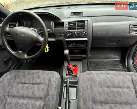 Красный Форд Эскорт, объемом двигателя 1.8 л и пробегом 55 тыс. км за 1500 $, фото 10 на Automoto.ua