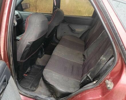 Красный Форд Эскорт, объемом двигателя 1.4 л и пробегом 300 тыс. км за 950 $, фото 6 на Automoto.ua