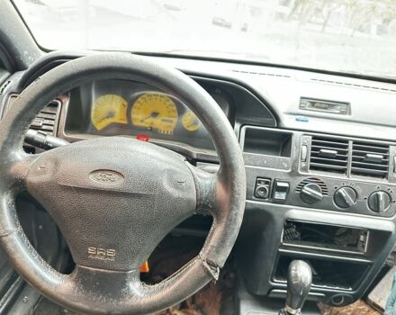 Червоний Форд Ескорт, об'ємом двигуна 10 л та пробігом 3 тис. км за 600 $, фото 6 на Automoto.ua