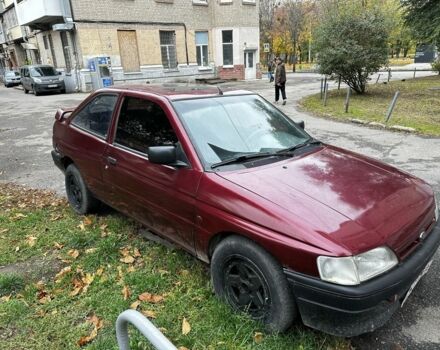 Червоний Форд Ескорт, об'ємом двигуна 10 л та пробігом 3 тис. км за 600 $, фото 1 на Automoto.ua