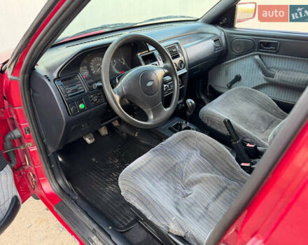 Червоний Форд Ескорт, об'ємом двигуна 1.6 л та пробігом 231 тис. км за 1350 $, фото 24 на Automoto.ua