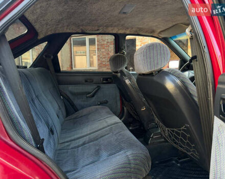 Червоний Форд Ескорт, об'ємом двигуна 1.6 л та пробігом 231 тис. км за 1350 $, фото 31 на Automoto.ua