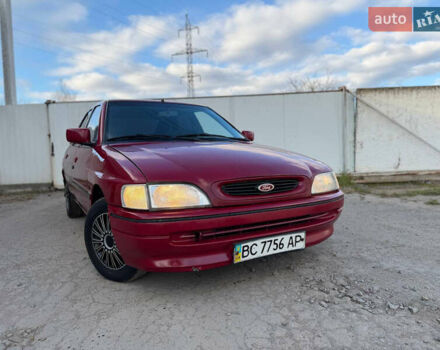 Червоний Форд Ескорт, об'ємом двигуна 1.6 л та пробігом 231 тис. км за 1350 $, фото 6 на Automoto.ua