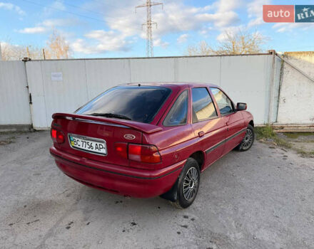Червоний Форд Ескорт, об'ємом двигуна 1.6 л та пробігом 231 тис. км за 1350 $, фото 20 на Automoto.ua