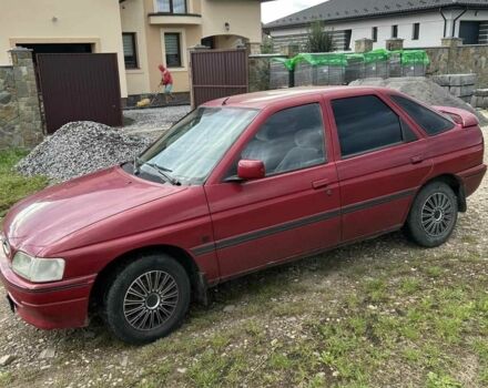 Красный Форд Эскорт, объемом двигателя 1.6 л и пробегом 230 тыс. км за 1400 $, фото 4 на Automoto.ua