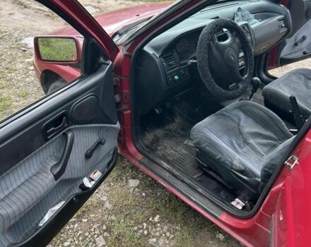 Красный Форд Эскорт, объемом двигателя 1.6 л и пробегом 230 тыс. км за 1400 $, фото 6 на Automoto.ua