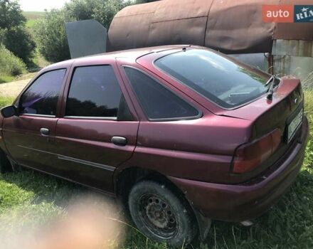 Красный Форд Эскорт, объемом двигателя 0 л и пробегом 350 тыс. км за 1300 $, фото 3 на Automoto.ua