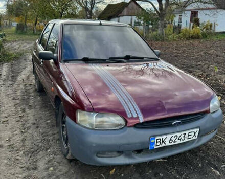 Червоний Форд Ескорт, об'ємом двигуна 1.4 л та пробігом 305 тис. км за 1200 $, фото 3 на Automoto.ua