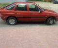 Красный Форд Эскорт, объемом двигателя 1.4 л и пробегом 120 тыс. км за 1900 $, фото 3 на Automoto.ua