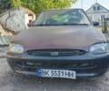 Красный Форд Эскорт, объемом двигателя 1.8 л и пробегом 79 тыс. км за 1200 $, фото 1 на Automoto.ua