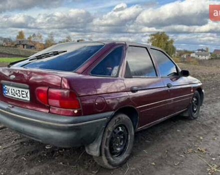 Червоний Форд Ескорт, об'ємом двигуна 1.4 л та пробігом 305 тис. км за 1200 $, фото 13 на Automoto.ua