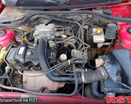 Красный Форд Эскорт, объемом двигателя 1.4 л и пробегом 1 тыс. км за 1800 $, фото 7 на Automoto.ua