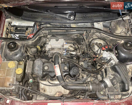 Червоний Форд Ескорт, об'ємом двигуна 1.4 л та пробігом 305 тис. км за 1200 $, фото 17 на Automoto.ua