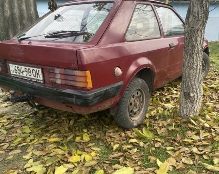 Красный Форд Эскорт, объемом двигателя 1.6 л и пробегом 1 тыс. км за 350 $, фото 2 на Automoto.ua