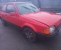 Червоний Форд Ескорт, об'ємом двигуна 1.4 л та пробігом 98 тис. км за 698 $, фото 1 на Automoto.ua