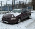 Красный Форд Эскорт, объемом двигателя 1.3 л и пробегом 222 тыс. км за 800 $, фото 1 на Automoto.ua