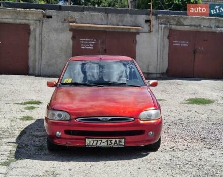 Червоний Форд Ескорт, об'ємом двигуна 1.6 л та пробігом 250 тис. км за 1200 $, фото 1 на Automoto.ua