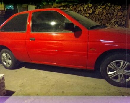 Красный Форд Эскорт, объемом двигателя 0 л и пробегом 120 тыс. км за 595 $, фото 6 на Automoto.ua