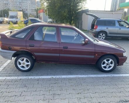 Червоний Форд Ескорт, об'ємом двигуна 1.6 л та пробігом 250 тис. км за 750 $, фото 4 на Automoto.ua