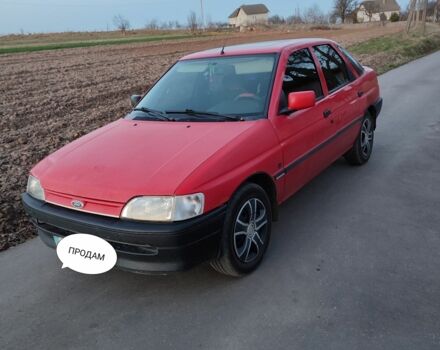 Красный Форд Эскорт, объемом двигателя 1.4 л и пробегом 589 тыс. км за 900 $, фото 7 на Automoto.ua