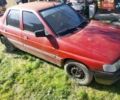 Красный Форд Эскорт, объемом двигателя 1.4 л и пробегом 150 тыс. км за 1000 $, фото 1 на Automoto.ua