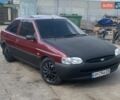 Червоний Форд Ескорт, об'ємом двигуна 1.3 л та пробігом 250 тис. км за 950 $, фото 1 на Automoto.ua