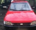 Красный Форд Эскорт, объемом двигателя 1.6 л и пробегом 26 тыс. км за 1500 $, фото 2 на Automoto.ua