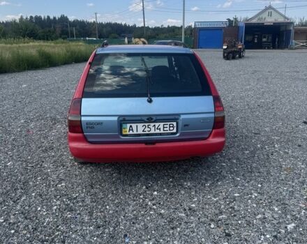 Червоний Форд Ескорт, об'ємом двигуна 1.6 л та пробігом 343 тис. км за 1500 $, фото 2 на Automoto.ua