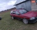 Красный Форд Эскорт, объемом двигателя 1.4 л и пробегом 300 тыс. км за 499 $, фото 1 на Automoto.ua