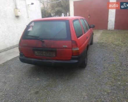 Красный Форд Эскорт, объемом двигателя 0 л и пробегом 300 тыс. км за 1500 $, фото 1 на Automoto.ua