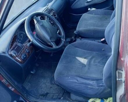 Красный Форд Эскорт, объемом двигателя 1.6 л и пробегом 300 тыс. км за 850 $, фото 4 на Automoto.ua