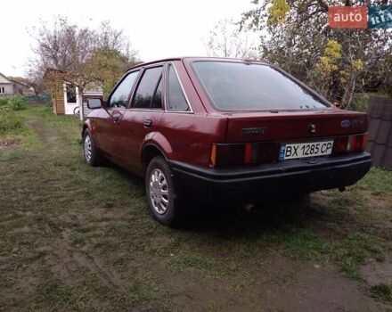 Червоний Форд Ескорт, об'ємом двигуна 1.39 л та пробігом 93 тис. км за 1325 $, фото 26 на Automoto.ua