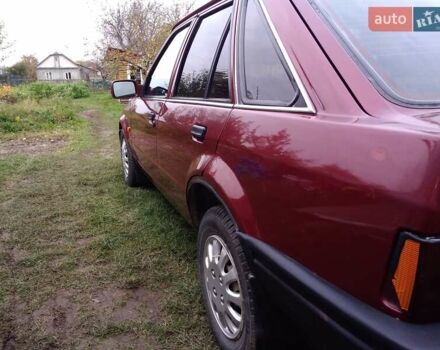 Червоний Форд Ескорт, об'ємом двигуна 1.39 л та пробігом 93 тис. км за 1325 $, фото 25 на Automoto.ua