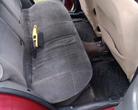 Червоний Форд Ескорт, об'ємом двигуна 1.39 л та пробігом 93 тис. км за 1325 $, фото 2 на Automoto.ua