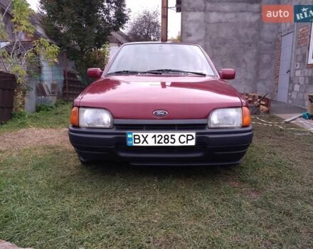 Червоний Форд Ескорт, об'ємом двигуна 1.39 л та пробігом 93 тис. км за 1325 $, фото 28 на Automoto.ua