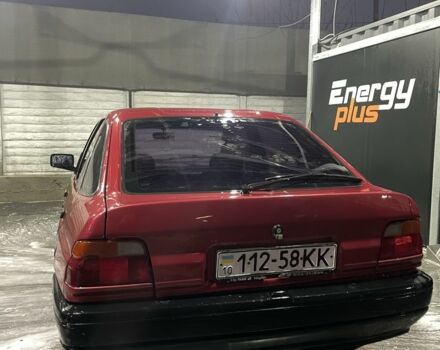 Червоний Форд Ескорт, об'ємом двигуна 1.4 л та пробігом 2 тис. км за 700 $, фото 1 на Automoto.ua