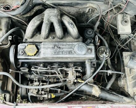 Красный Форд Эскорт, объемом двигателя 1.8 л и пробегом 111 тыс. км за 600 $, фото 5 на Automoto.ua