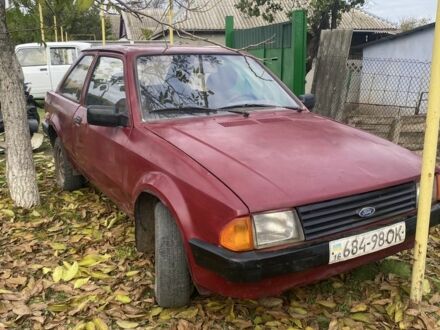 Форд Эскорт 1984 в Березовке на Automoto.ua Красный Форд Эскорт, объемом двигателя 1.6 л и пробегом 1 тыс. км за 350 $, фото 1 на Automoto.ua