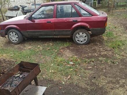 Форд Эскорт 1986 в Николаеве на Automoto.ua Красный Форд Эскорт, объемом двигателя 1.4 л и пробегом 500 тыс. км за 400 $, фото 1 на Automoto.ua