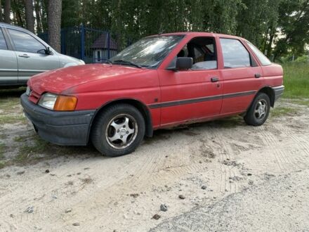 Червоний Форд Ескорт, об'ємом двигуна 1.8 л та пробігом 275 тис. км за 500 $, фото 1 на Automoto.ua