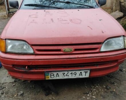 Червоний Форд Ескорт, об'ємом двигуна 1.4 л та пробігом 100 тис. км за 400 $, фото 1 на Automoto.ua