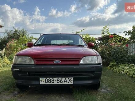 Форд Эскорт 1991 в Каневе на Automoto.ua Красный Форд Эскорт, объемом двигателя 0 л и пробегом 183 тыс. км за 1900 $, фото 1 на Automoto.ua