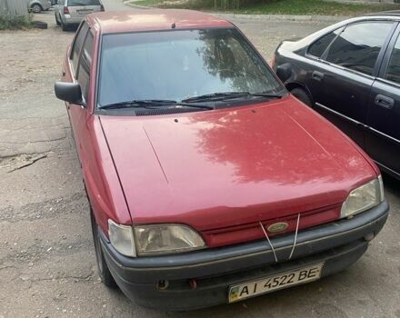 Красный Форд Эскорт, объемом двигателя 1.4 л и пробегом 500 тыс. км за 362 $, фото 1 на Automoto.ua