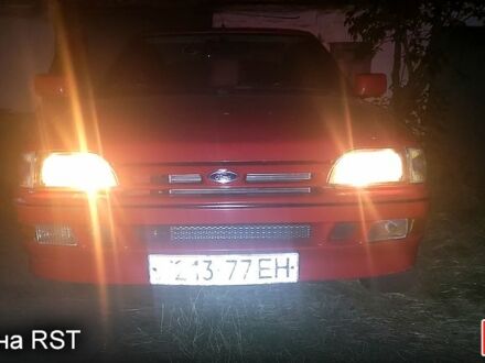 Червоний Форд Ескорт, об'ємом двигуна 1.4 л та пробігом 0 тис. км за 1500 $, фото 1 на Automoto.ua