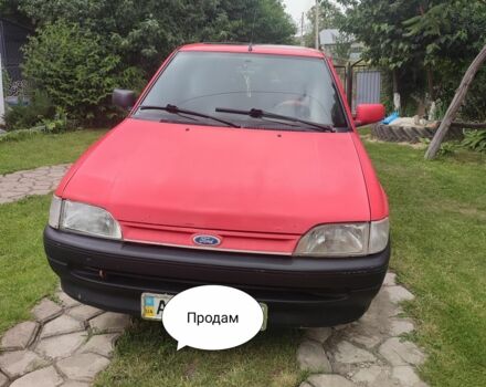 Красный Форд Эскорт, объемом двигателя 1.4 л и пробегом 589 тыс. км за 900 $, фото 1 на Automoto.ua