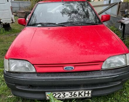 Червоний Форд Ескорт, об'ємом двигуна 1.3 л та пробігом 2 тис. км за 850 $, фото 1 на Automoto.ua