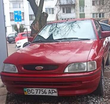 Красный Форд Эскорт, объемом двигателя 1.6 л и пробегом 232 тыс. км за 1400 $, фото 1 на Automoto.ua