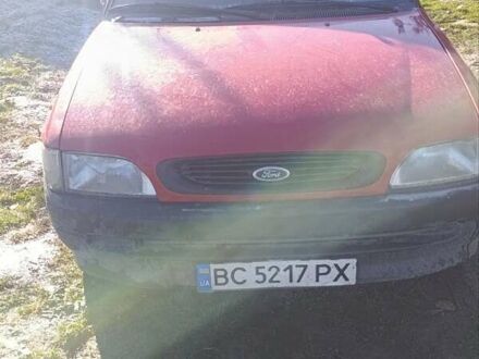 Красный Форд Эскорт, объемом двигателя 1.3 л и пробегом 500 тыс. км за 1200 $, фото 1 на Automoto.ua